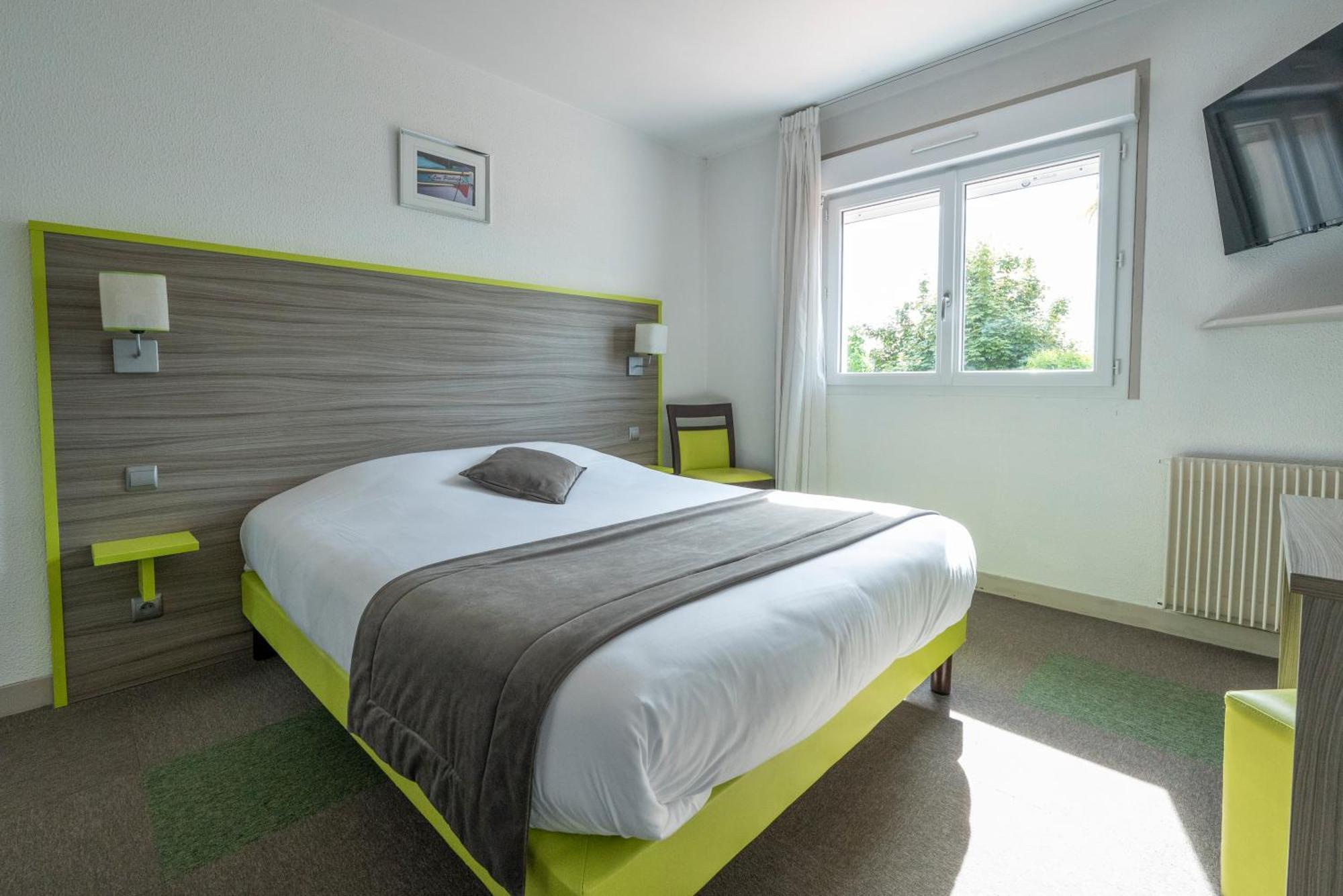 Contact O'nice Hotel Saintes