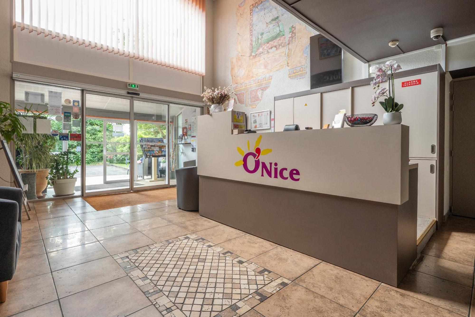O'nice Hotel Saintes